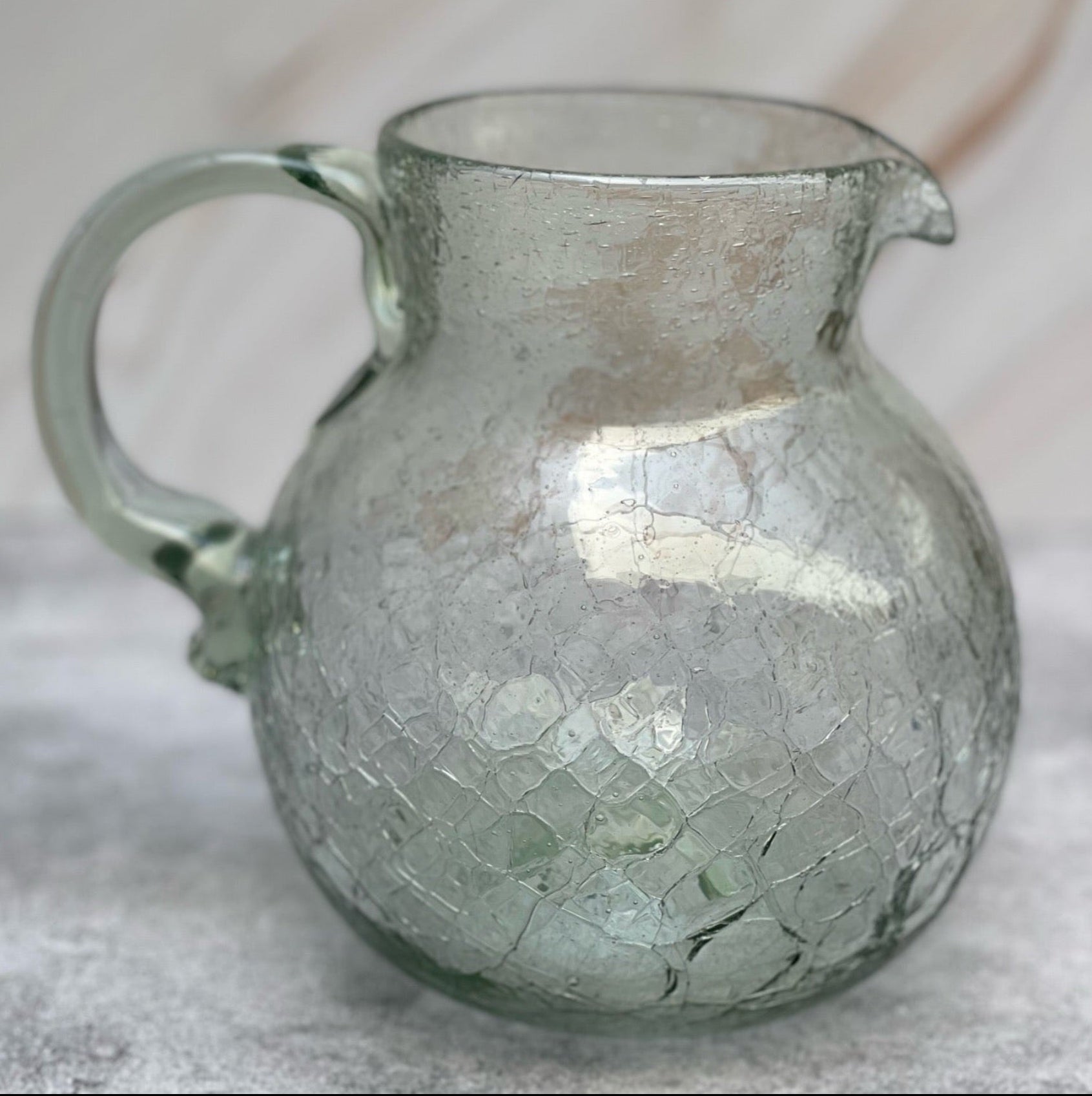 Jarra Bola Vidrio Soplado.  Colección Puebla