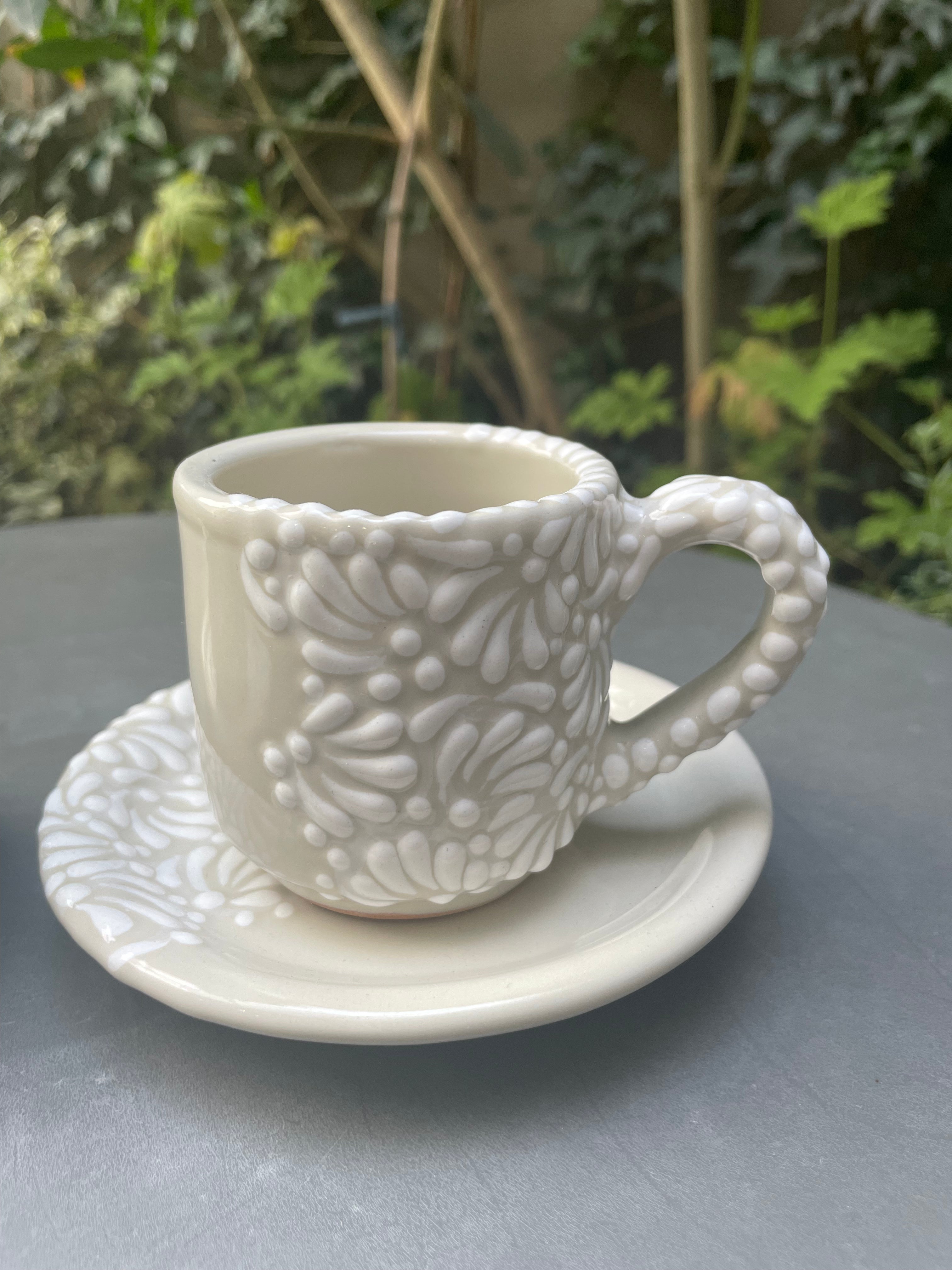 Set Café Express.  Vajilla Talavera Media Nevada