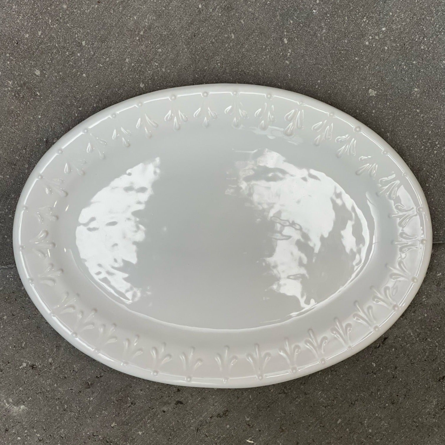 Platón Ovalado Grande.  Vajilla Talavera Nuuk Blanca