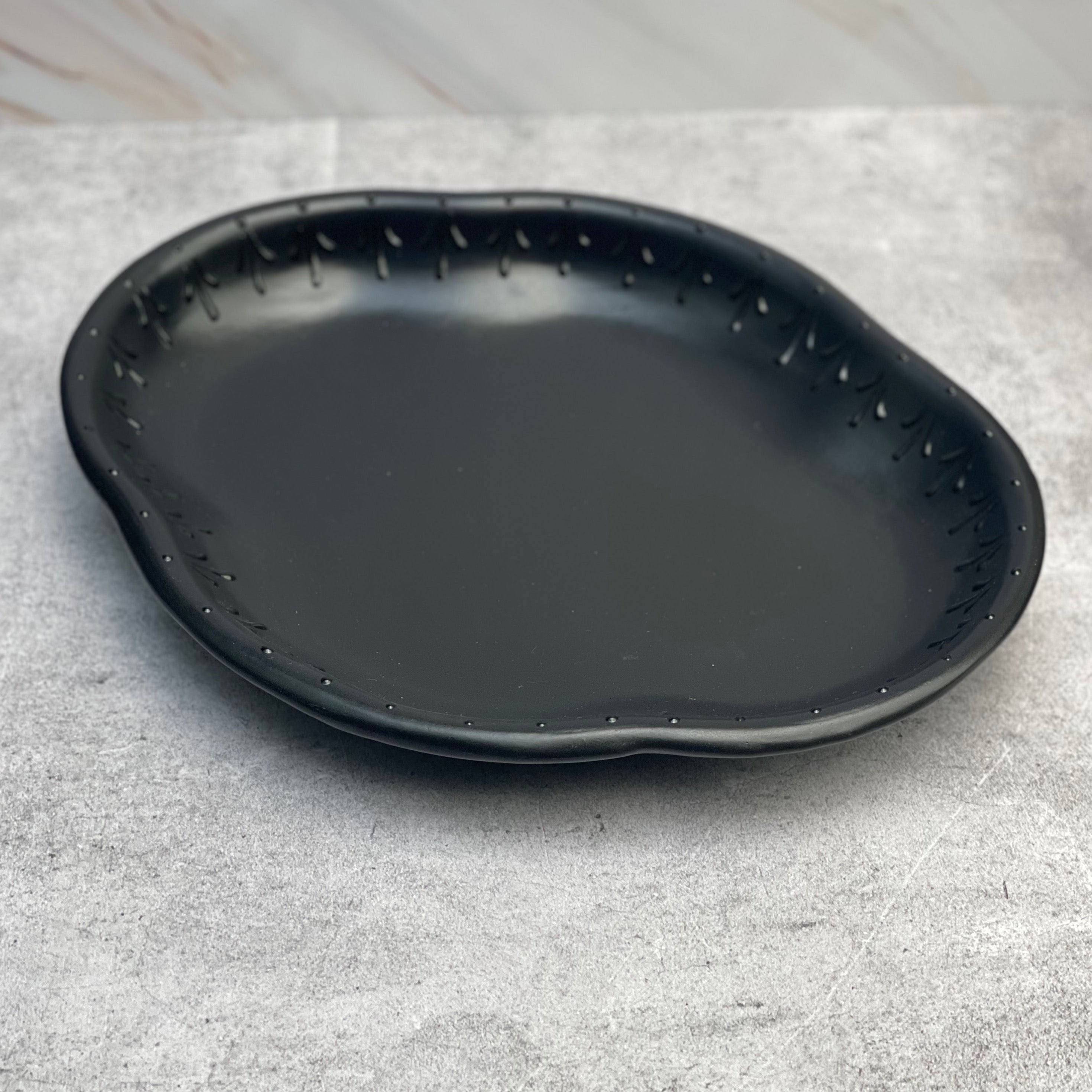 Bowl Grande de Servir.   Vajilla Talavera Nuuk Negra