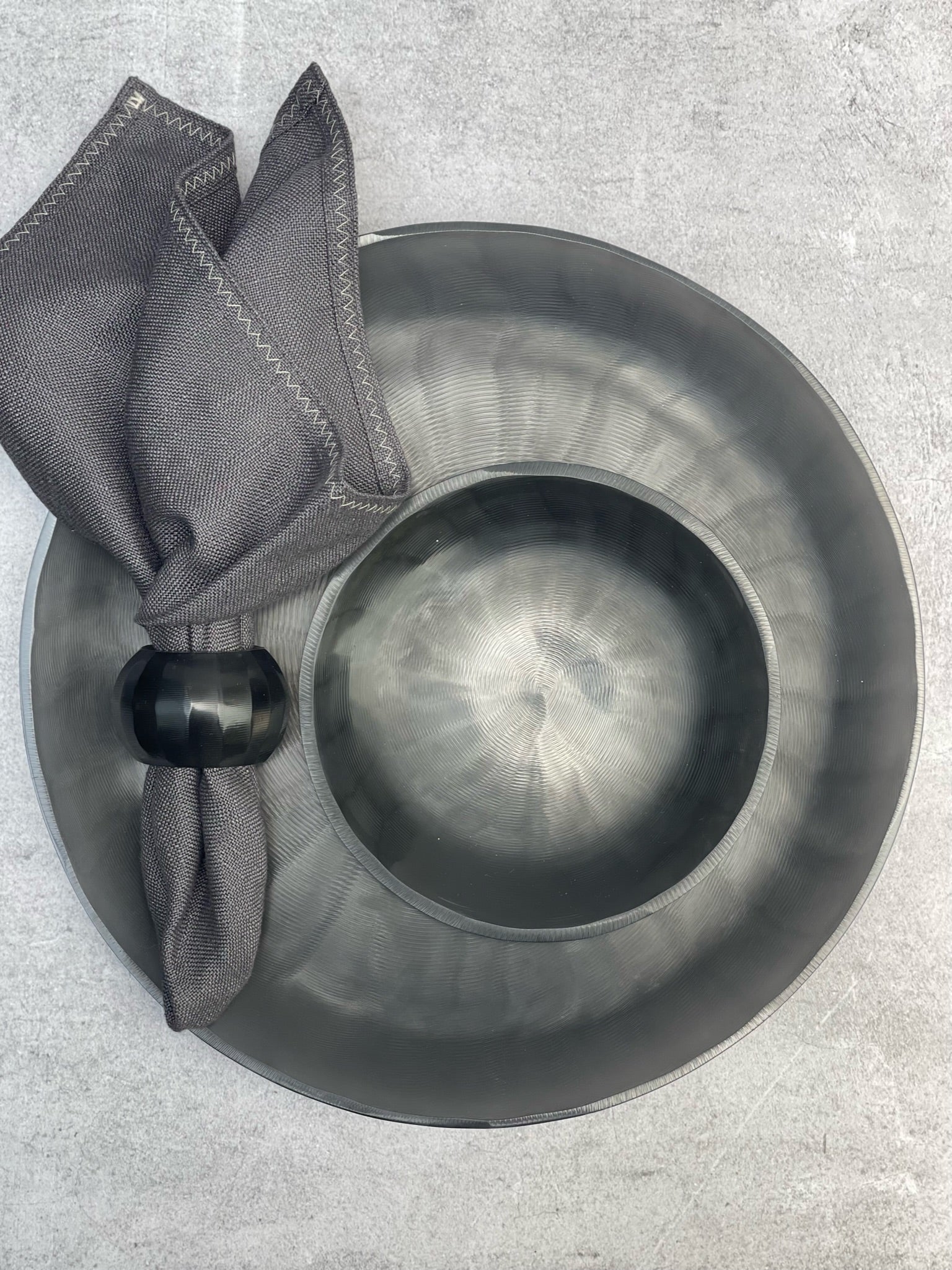 Plato Pan de Resina HUMO