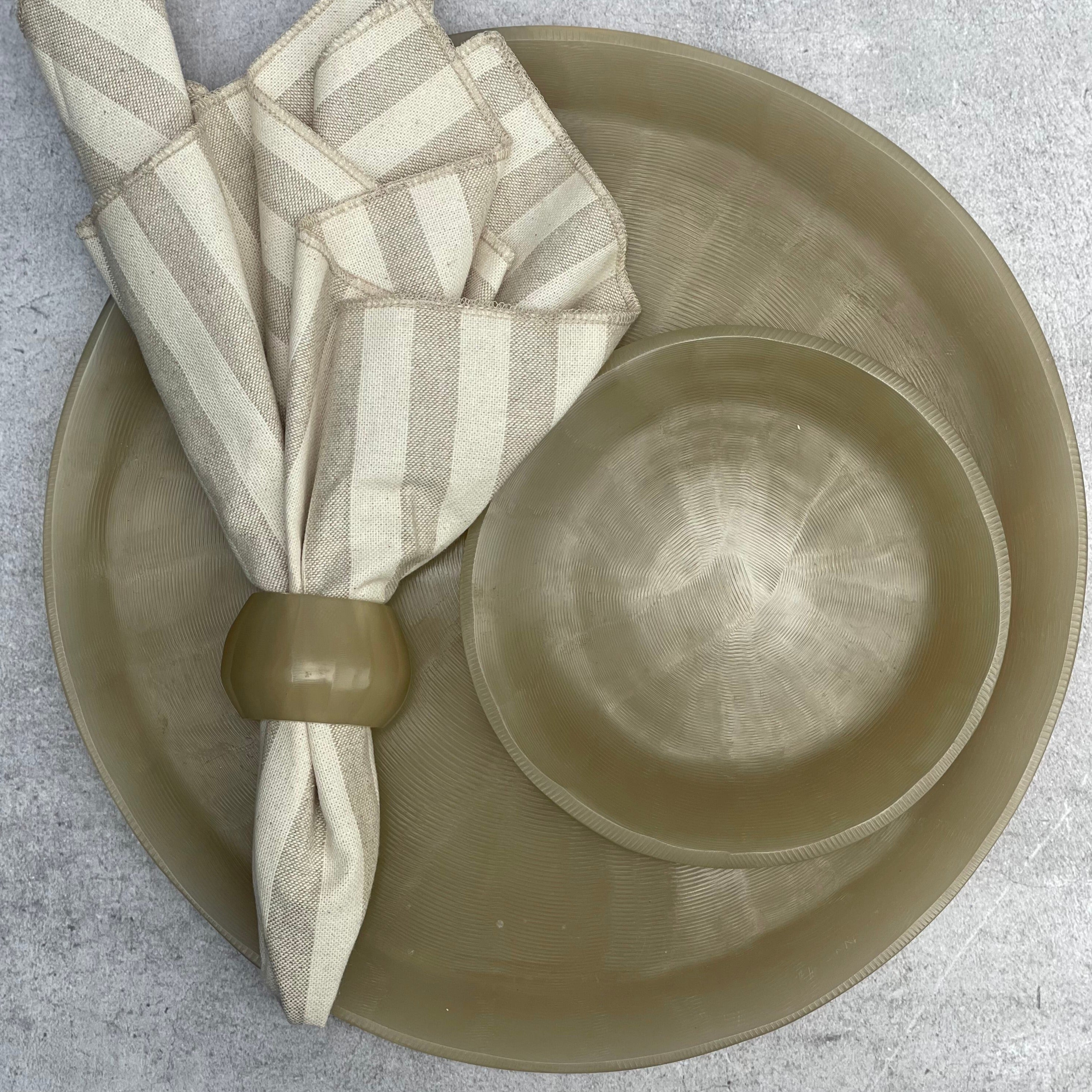 Plato Pan de Resina ARENA