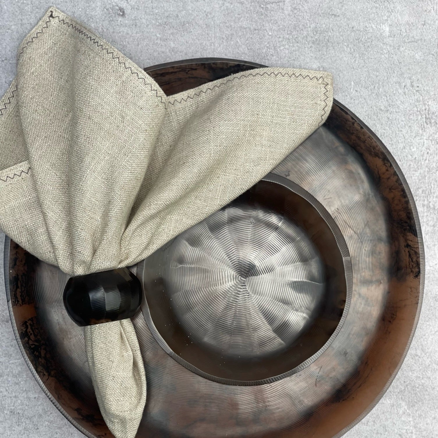 Plato Pan de Resina CAREY