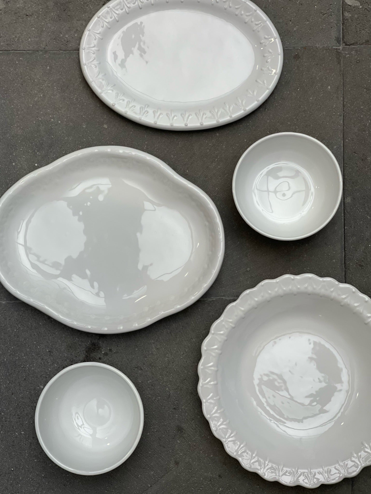 Platón Ovalado Grande.  Vajilla Talavera Nuuk Blanca