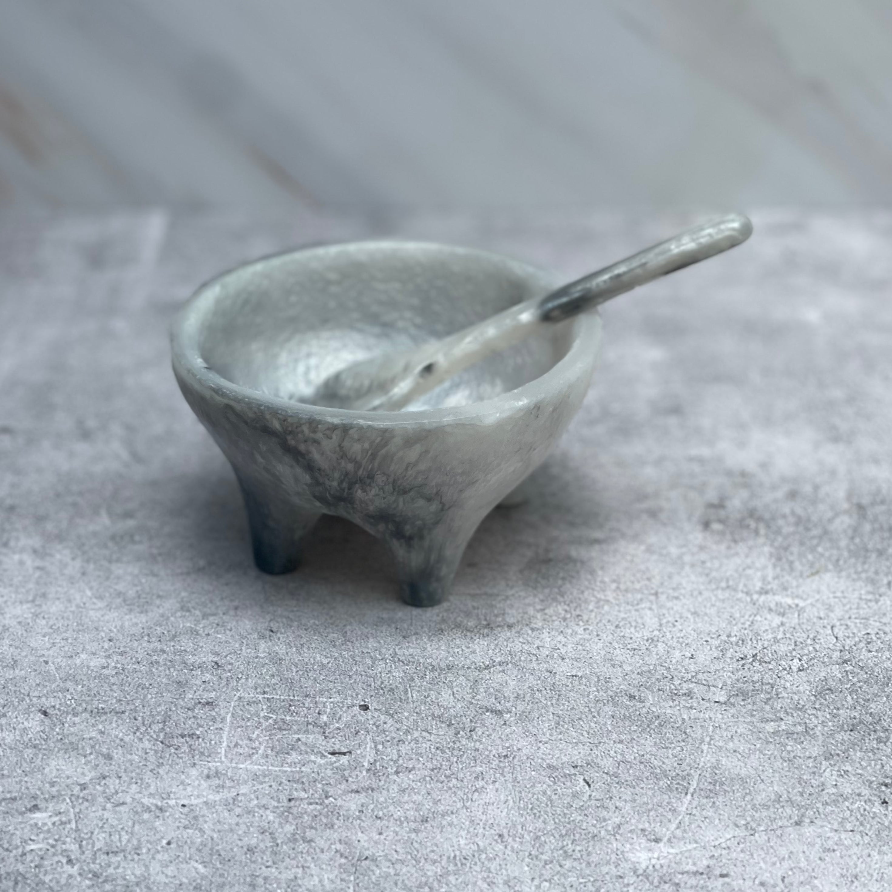 Salsera de Resina GRIS MARMOL